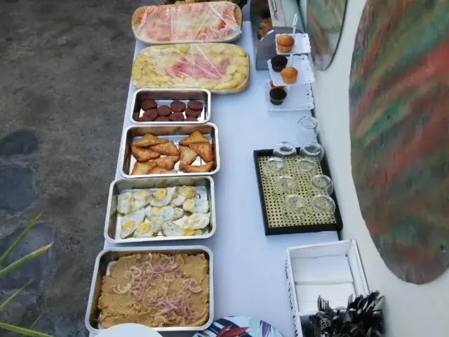 The breakfast buffet trays at Studio 27